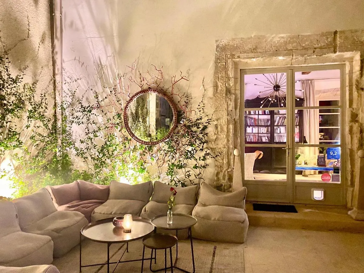 Palais Aoma, Hotel Particulier De Luxe En Provence L'Isle-sur-la-Sorgue Guest house
