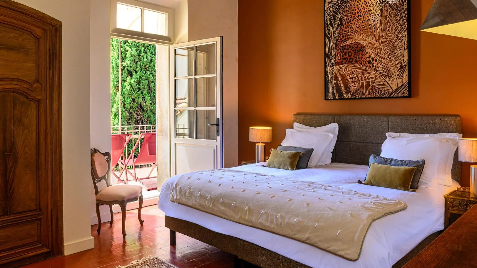 ** Pensión Palais Aoma, Hotel Particulier De Luxe En Provence LʼIsle-sur-la-Sorgue Francia